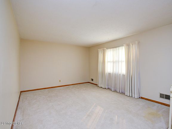 4th image of 3904 Sedalia Trl