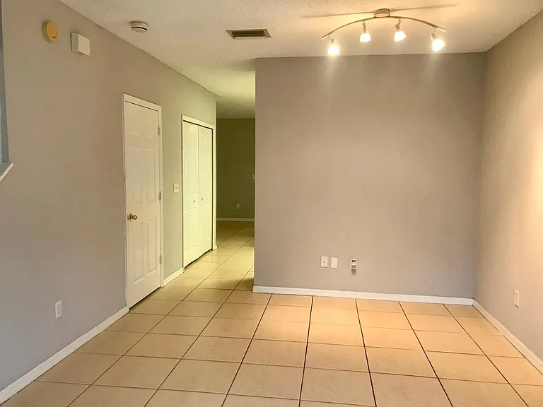 6512 Osprey Lake Cir — Photo 4