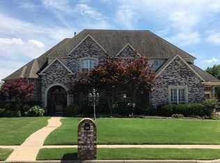 204 S Forest Ridge Blvd, Broken Arrow, OK 74014