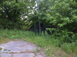 5602 Hog Mountain Rd, Flowery Branch, GA 30542