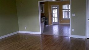 4th image of 107 N Charity Ln