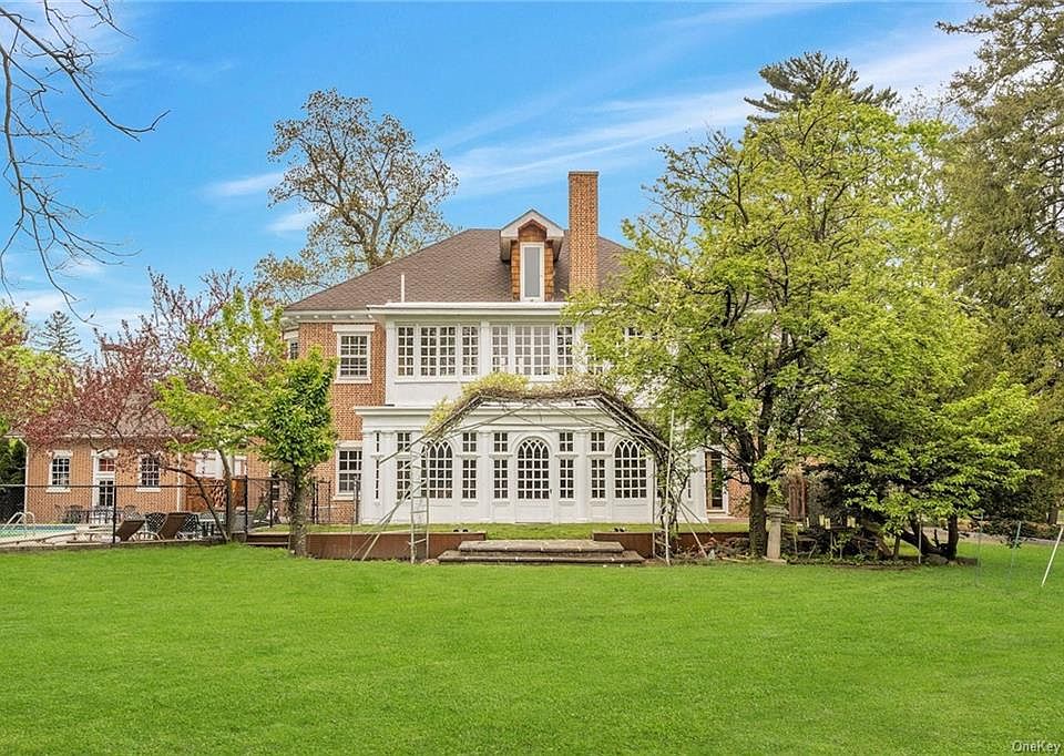 935 Esplanade, Pelham, NY 10803 MLS H6276062 Zillow