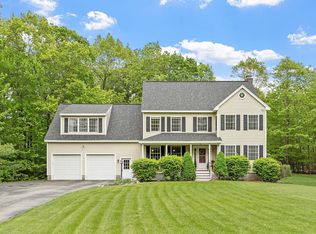24 Stonewall Dr, Milford, NH 03055