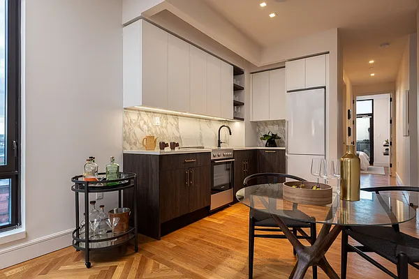 Rented by Nooklyn NYC LLC | media 48