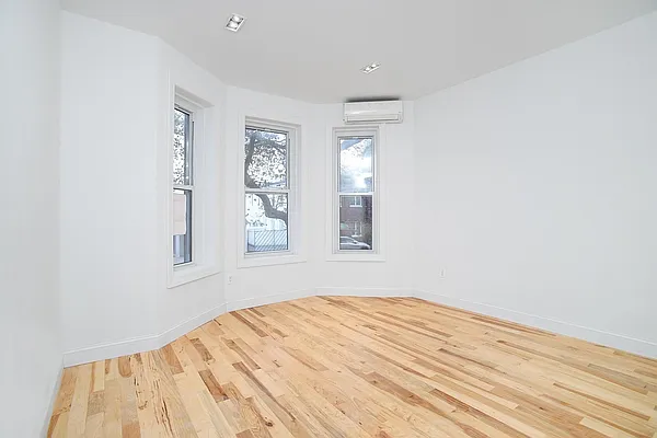 Rented by Keller Williams Realty Empire | media 16