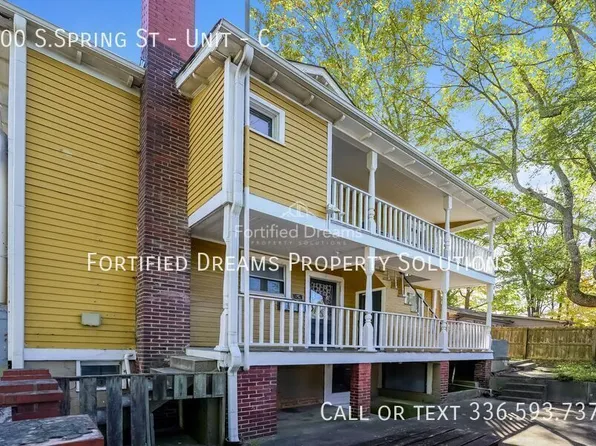 400 S Spring St APT C, Greensboro, NC 27401