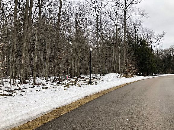 5th image of 6138 Scenic Woods Cir S
