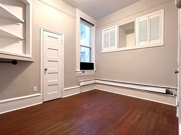3rd image of 1137 Shackamaxon St APT A