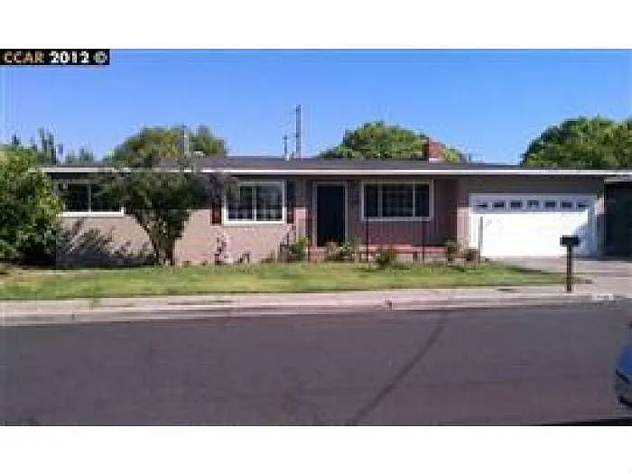 2706 Kay Ave photo 1