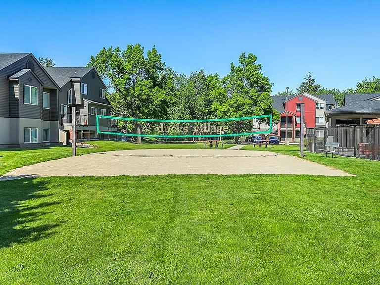 3225 Kinsrow Ave - WEB-53