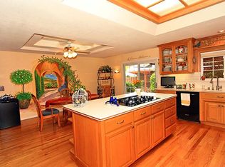 5220 Liwai St, Honolulu, HI 96821