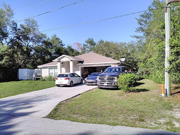 2nd image of 1084 Gage Ave