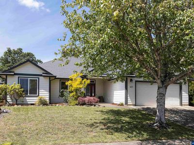 627 NW Heath St, Dallas, OR, 97338