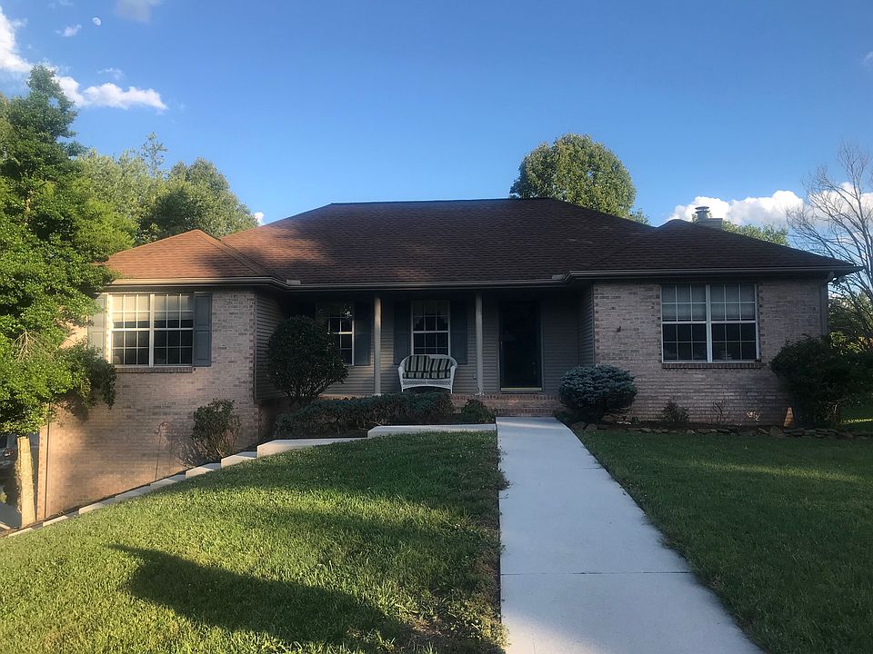 1st image of 801 Hinkle Estates Dr