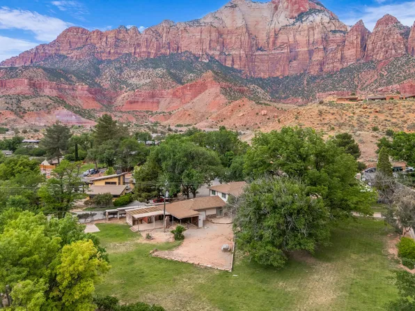 615 Zion Park Blvd #24-A, Springdale, UT 84767