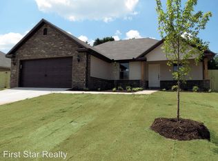 861 Crawford Ln, Prairie Grove, AR 72753