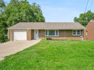 805 Payton Ave, Des Moines, IA 50315