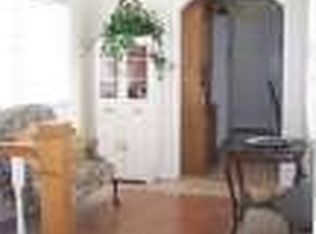 308 N Bickett St, Burgaw, NC 28425