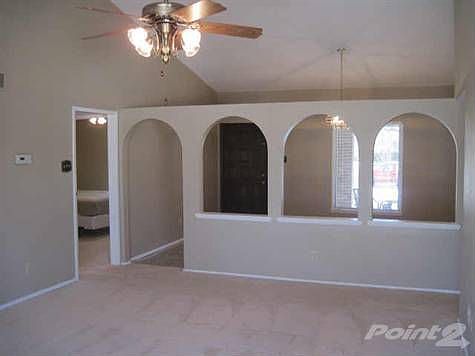 5th image of 1417 Sylvan Dr
