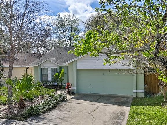 2nd image of 412 Copperstone Cir