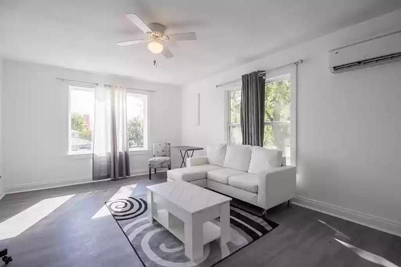 1st image of 620 S 2nd St #3