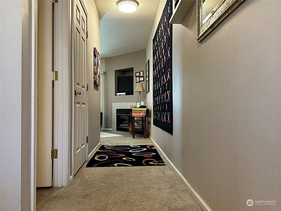 2nd image of 31900 104th Avenue SE #D-104