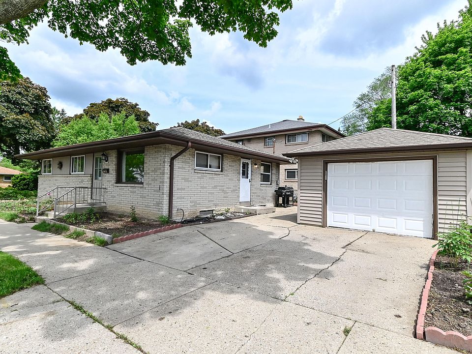 1st image of 6552 W Lakefield Dr
