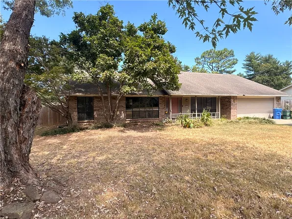 2642 E Golden Oaks Dr, Fayetteville, AR 72703
