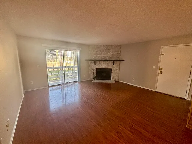 18094 E Ohio Ave #104