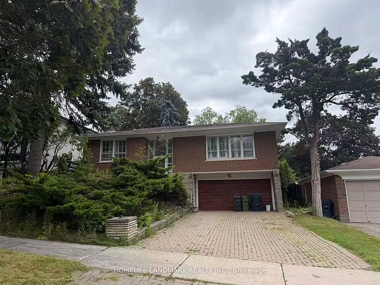 74 Valentine Dr — Photo 1