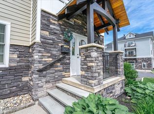 99 East Ave #2, Saratoga Springs, NY 12866