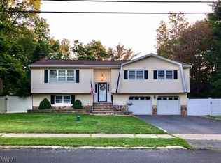 11 Pershing Ave, Budd Lake, NJ 07828