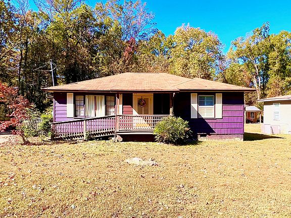 2nd image of 1805 Cynthia Dr