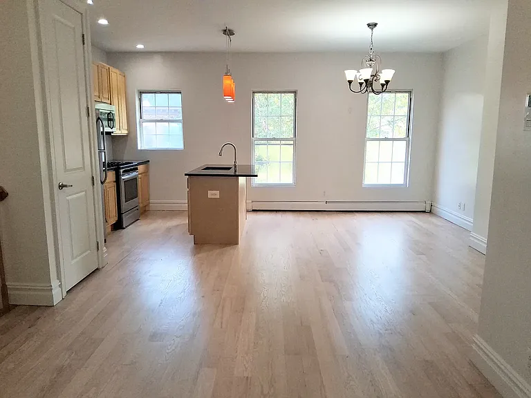 459 Lexington Ave #2A — Photo 22