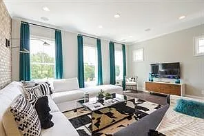 26 Lochurst Ln — Photo 4