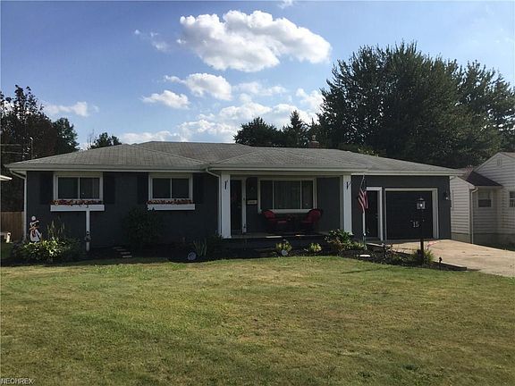 2nd image of 15 Johnston Pl