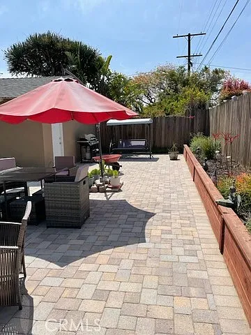 8113 Stewart Ave — Photo 15