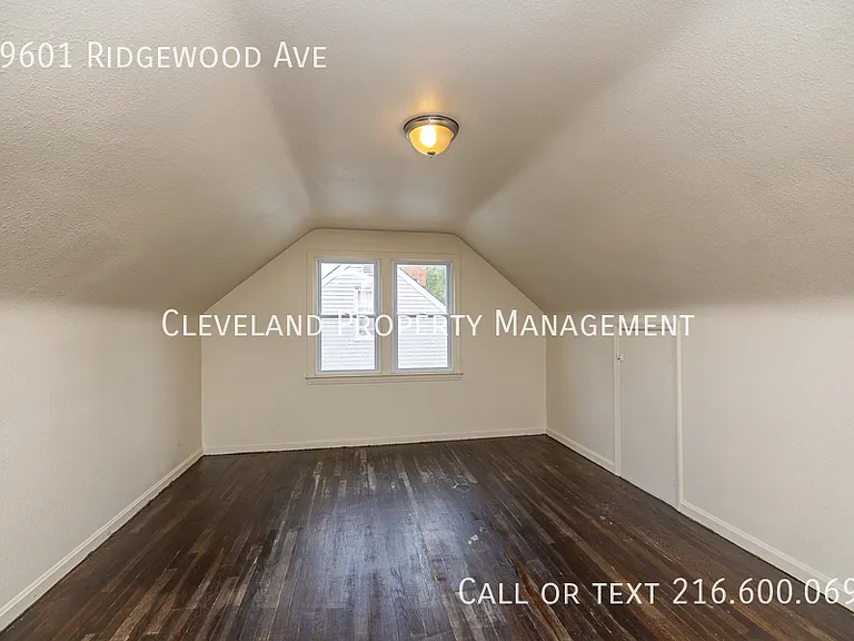 19601 Ridgewood Ave — Photo 28