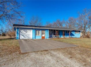 3136 Indiana Rd, Ottawa, KS 66067