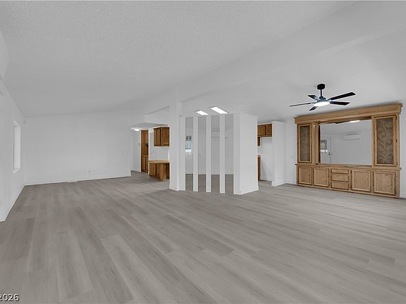 2nd image of 5568 Aldama Rd