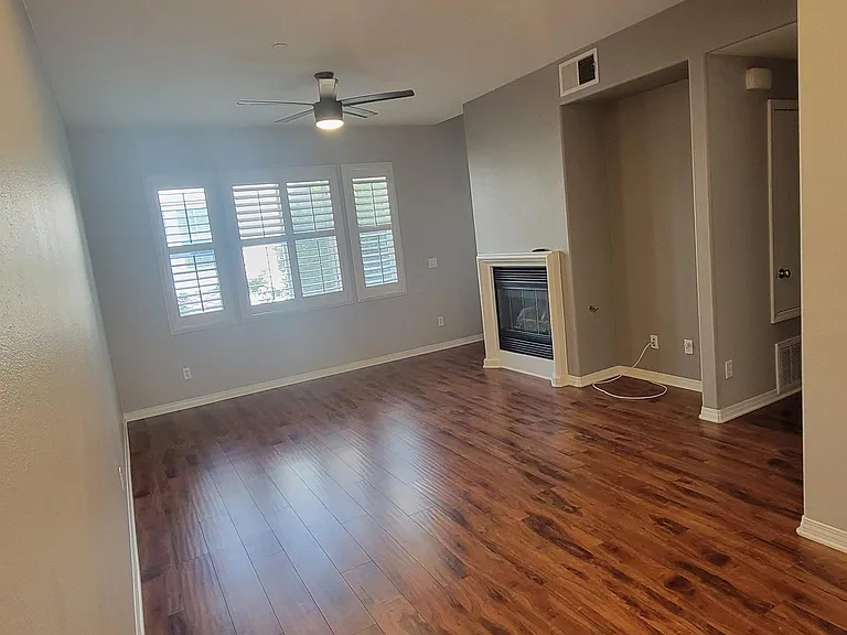 4369 Pacifica Way #9 — Photo 4