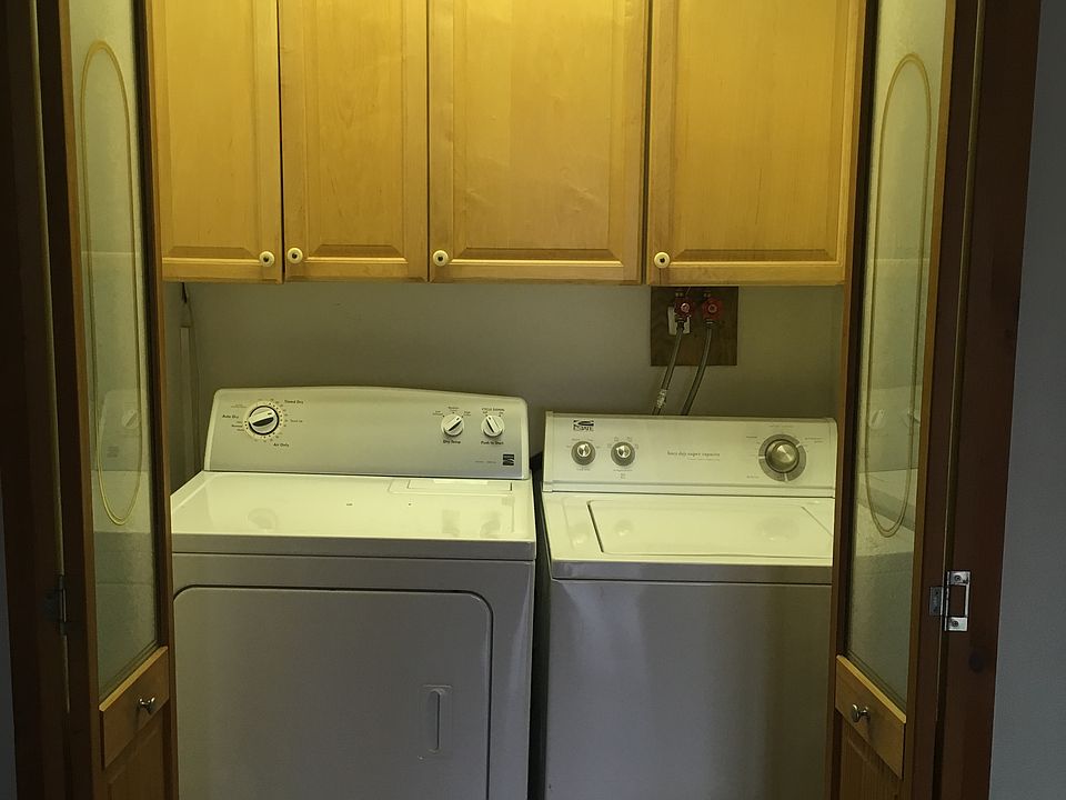 Washer dryer