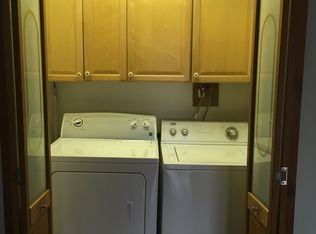 1 Locust Ave, Gilmanton, NH 03237