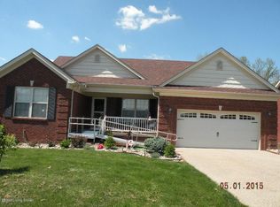 136 W Piedmont Dr, Vine Grove, KY