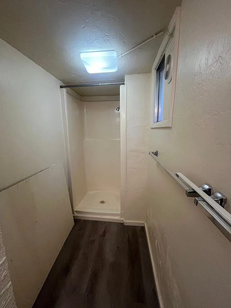 1-Bedroom Apartment in downtown Eugene — Photo 4