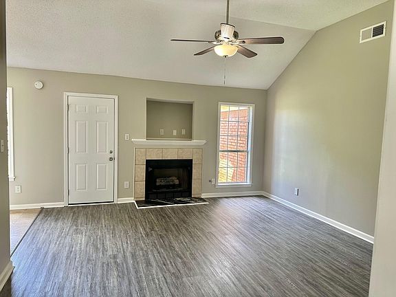 2nd image of 105 Winding Creek Dr