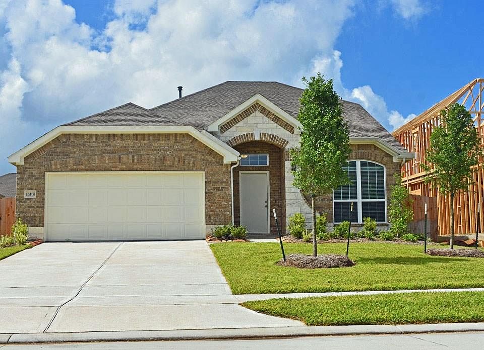 1st image of 13318 Spruce Orchard Ct