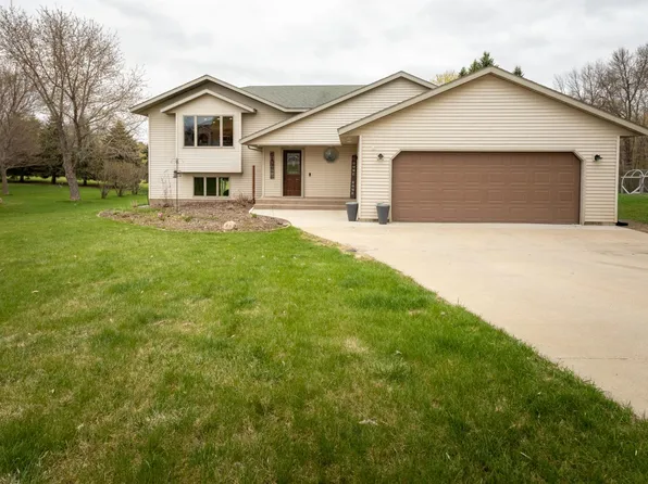 4701 Country Shrs SW, Alexandria, MN 56308