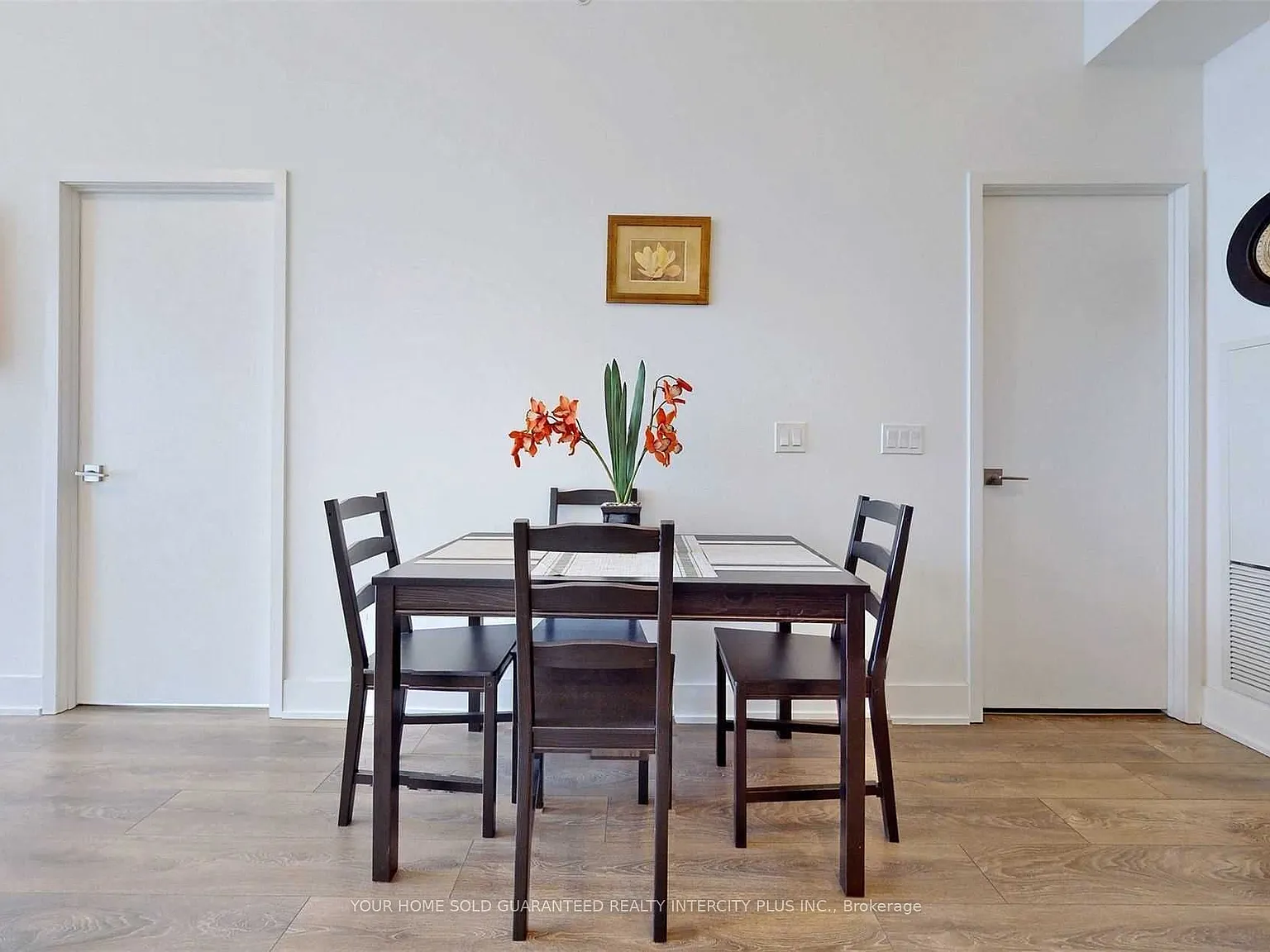 2 bed, $2,400 — Photo 4