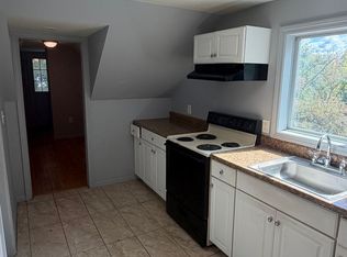 19 Winter St, Farmington, NH 03835